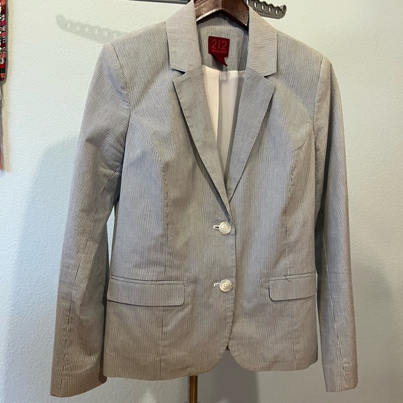 212 Collection Pinstripe Gray and White Blazer - Picture 1 of 6